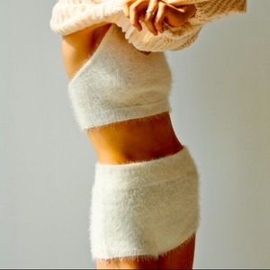 Kimchi Blue White Fuzzy Intimate Lounge Set S/M